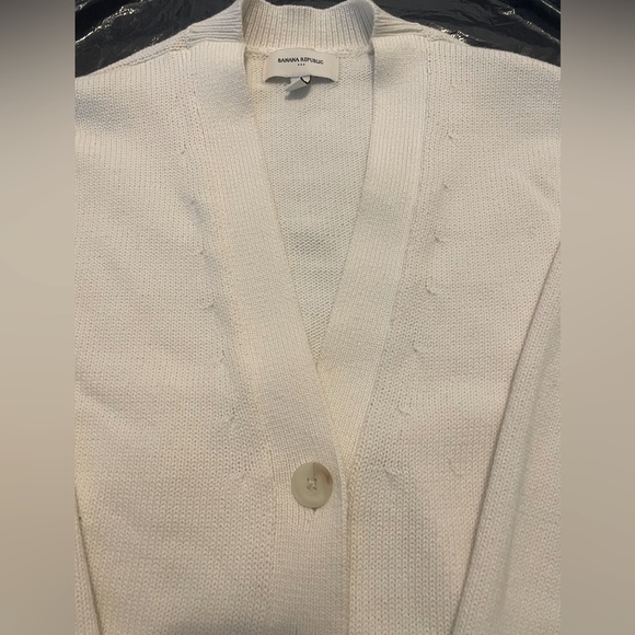 Banana Republic Cream Cardigan Sweater V-Neck Knit - Picture 3 of 11